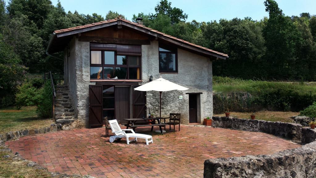 Can Janot Villa Olot Bagian luar foto