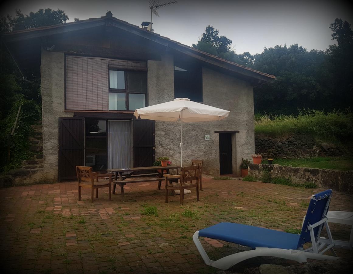 Can Janot Villa Olot Bagian luar foto
